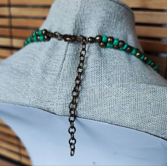 Aqua Turquoise Glass Beaded Bib Collar Style Necklace Vintage EUC Mermaid Brass - Picture 6 of 8